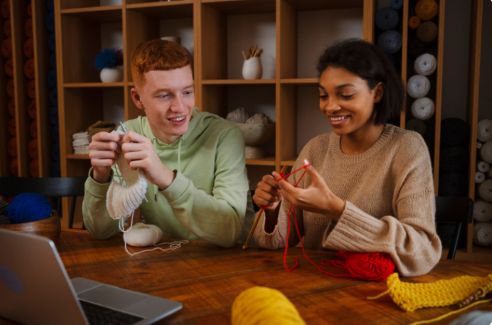 Online Knitting Classes: Learn Knitting from Beginner to Advanced at Your Own Pace
